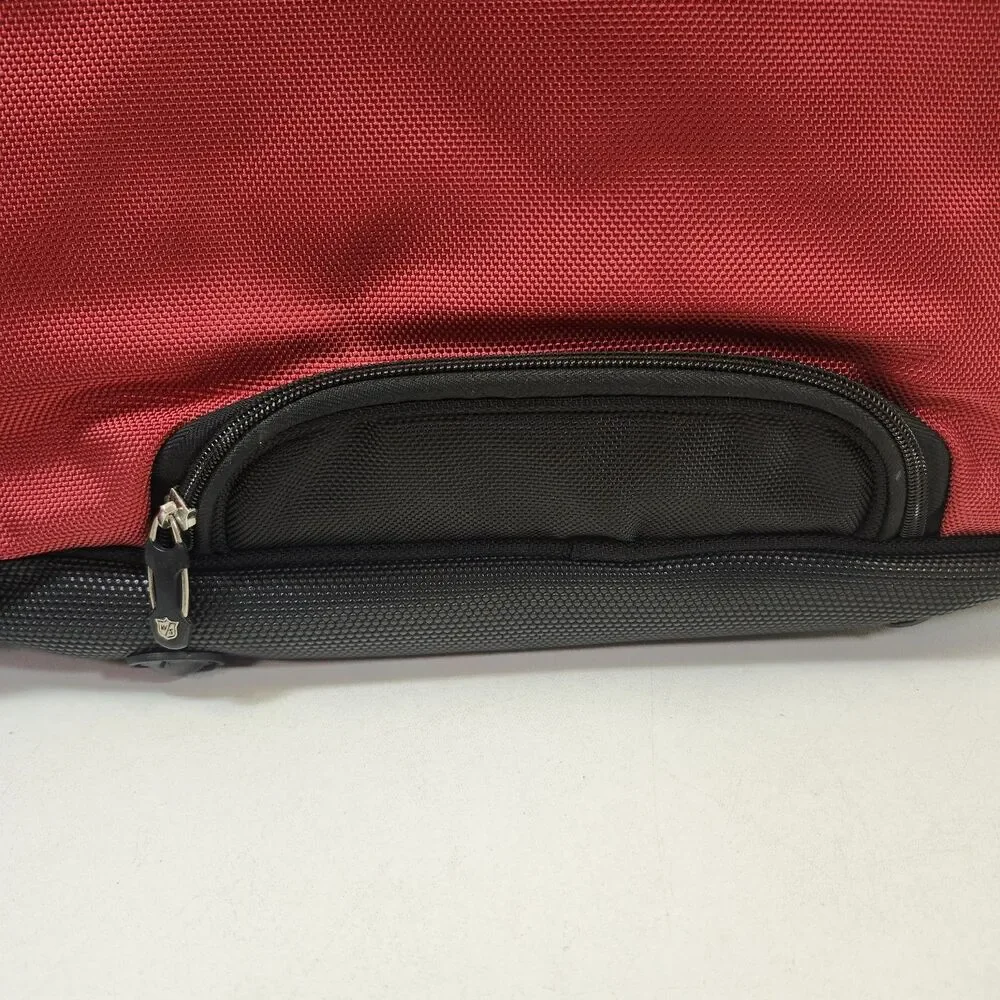Wilson Staff Messenger Bag Crossbody Strap Golf Tennis Computer Laptop